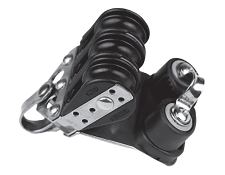 Polea triple con mordaza 06 mm.